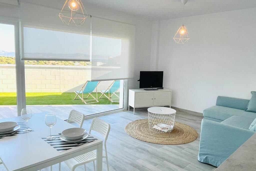 Precioso Apartamento Con Vistas Parciales, Garaje Y Piscina Таріфа Екстер'єр фото